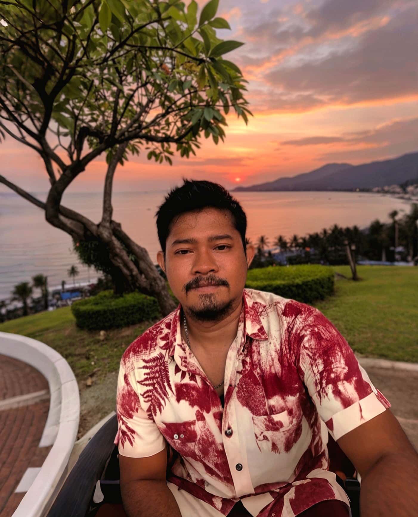 Aziz Pasha Andlyan - Product & System Designer